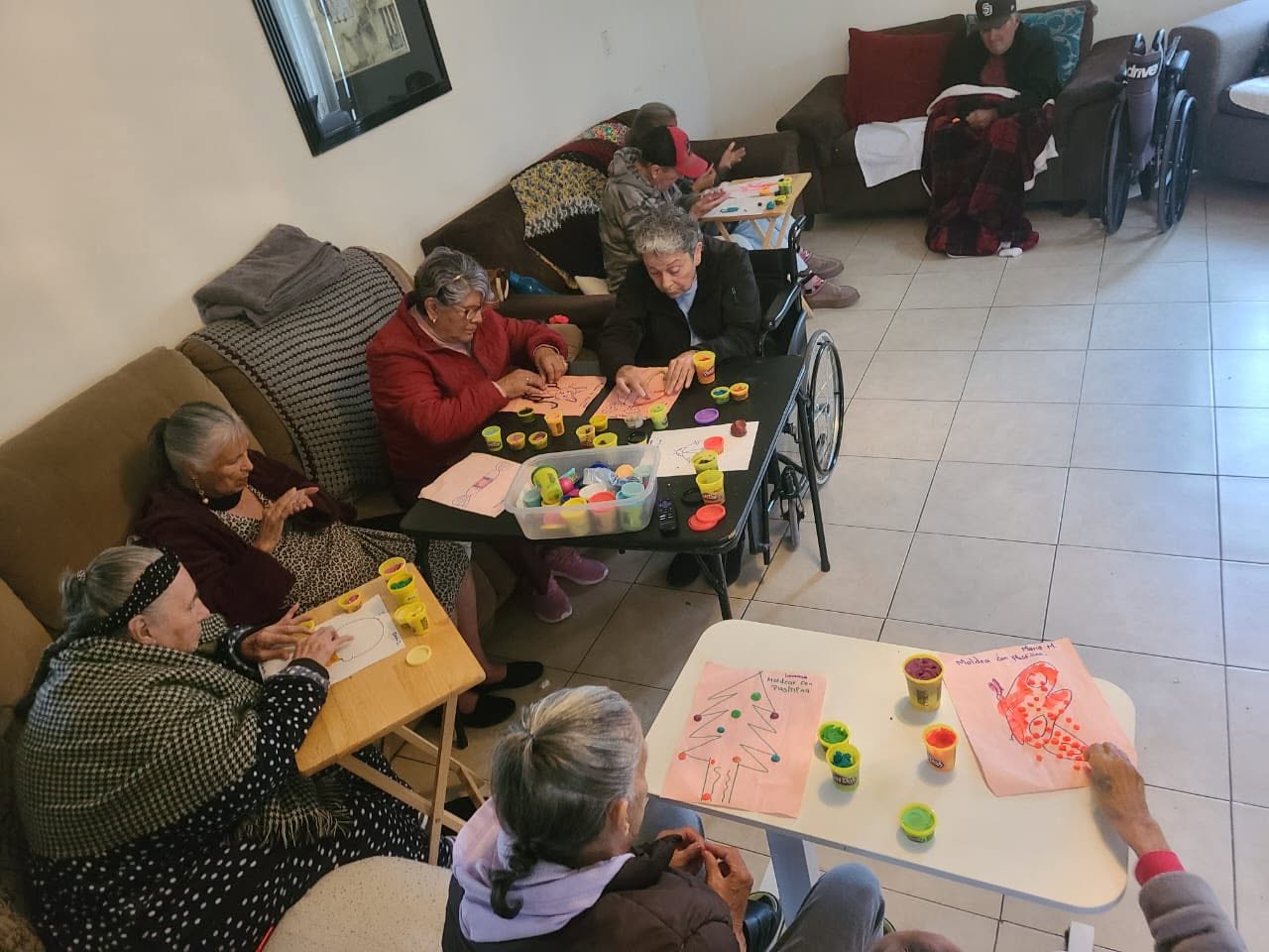 Estancia geriátrica para adultos mayores en Tijuana - Las Lunas A.C.